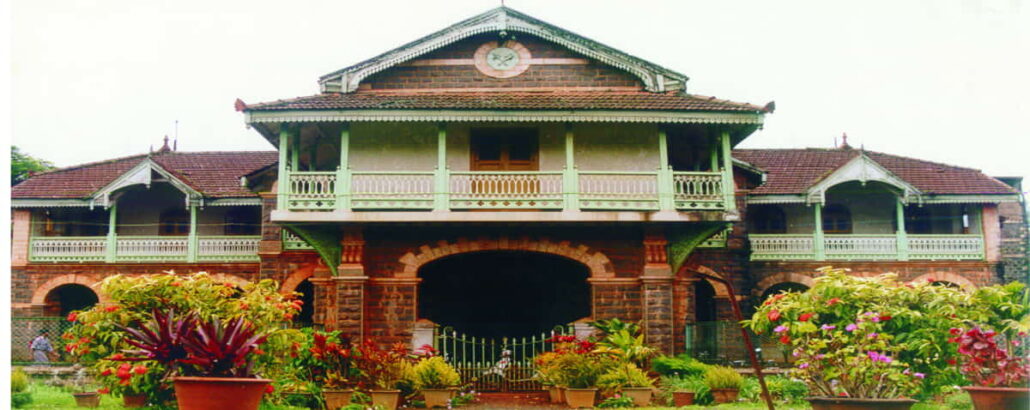 1 1 College Duniya Bharat