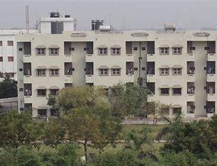 OIP16 College Duniya Bharat