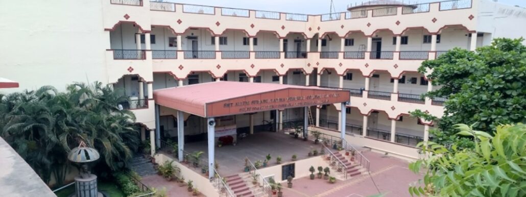 homepagephoto College Duniya Bharat